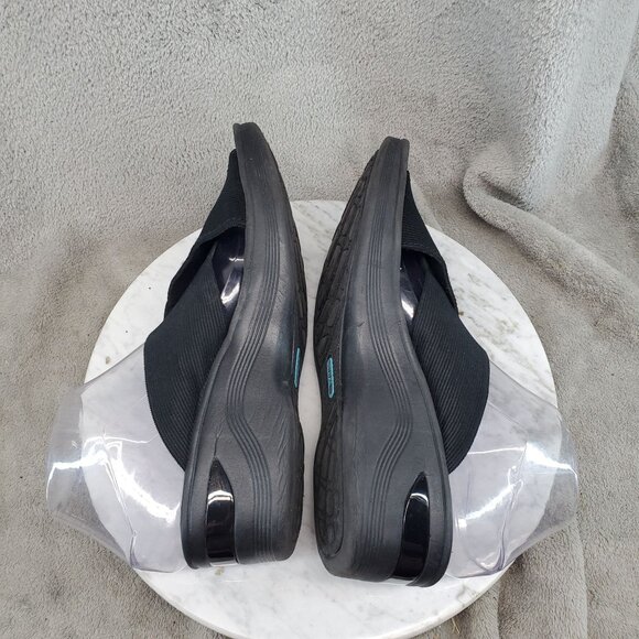 Bzees Shoes Womens 9.5 Black Textile Desire Cross Strap Sandals - Picture 6 of 11